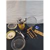 Image 1 : Assorted KitchenWare & Decor