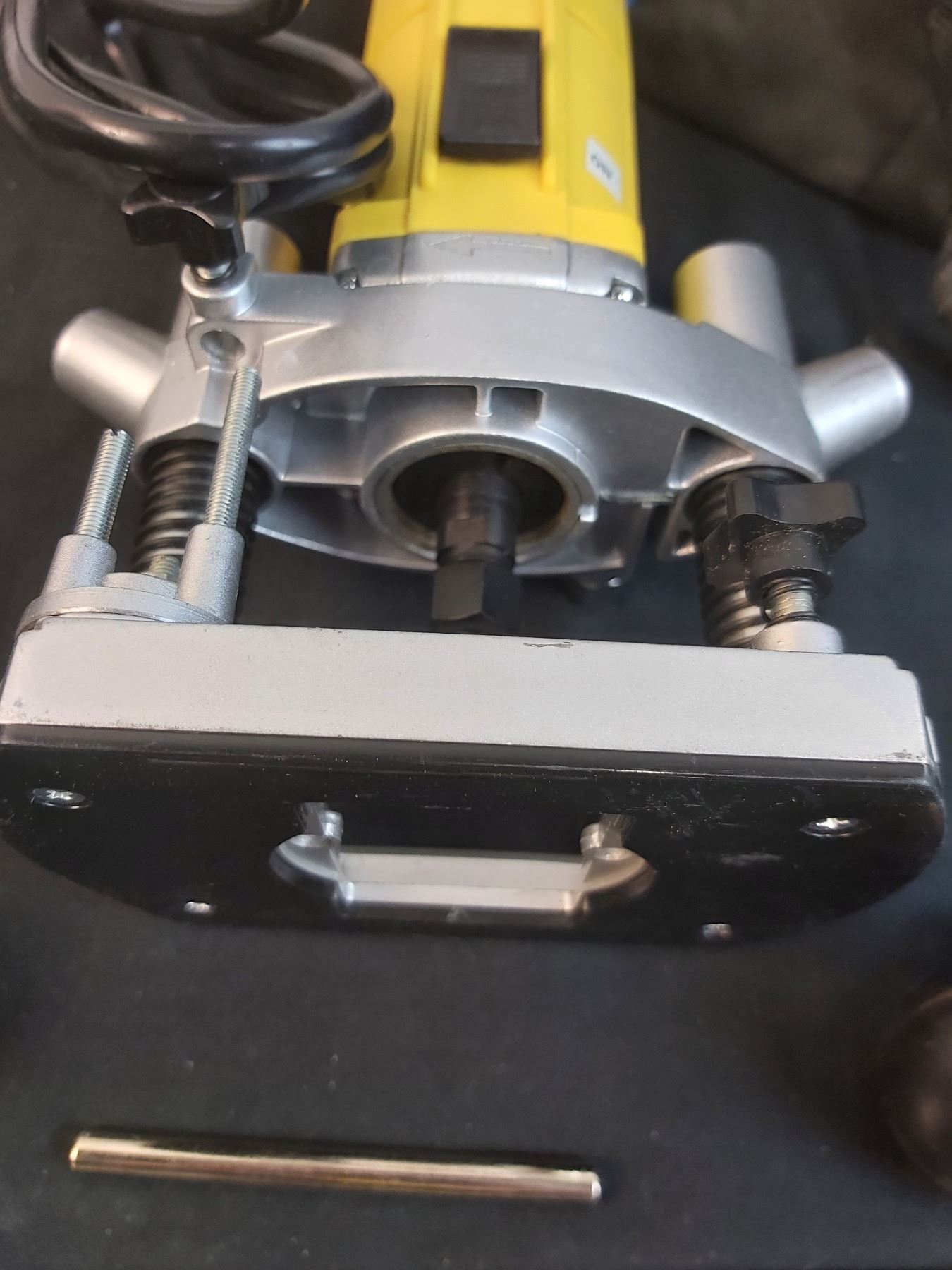 Power Fist 5 Amp Multi-Use Plunge Router - Sunrise Estate Services Ltd