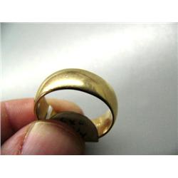 Lot of 2 Gold Wedding Rings (31)