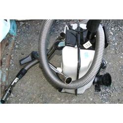 Eureka Vacuum Cleaner  (10)