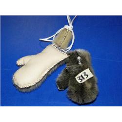 Eskimo Yo yo Mittens Maria Anariark of Togiak  (1)