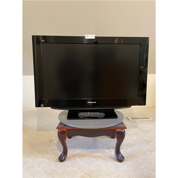 Panasonic TV And Swivel Stand Model # TC-32LX85 37W