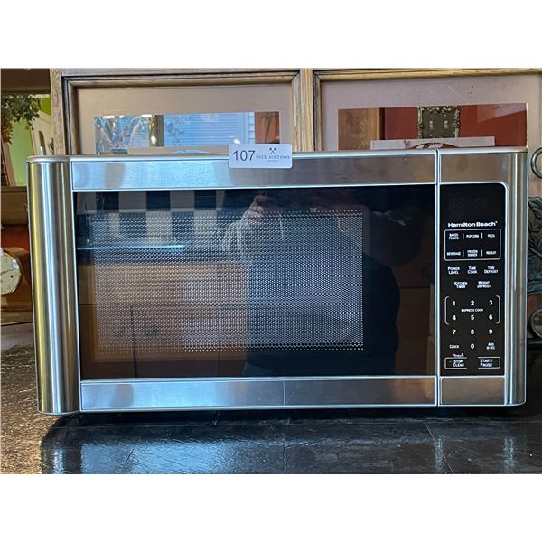 Hamilton Beach Microwave 21Lx14Wx12H Beck Auctions Inc.