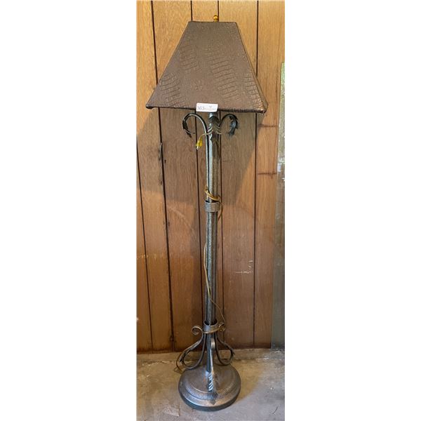 Brass & Brown Lamp 59H