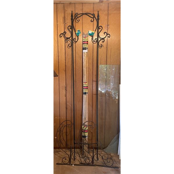 Bamboo Sticks & Garden Plant Hanger