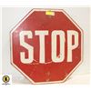 Image 1 : VINTAGE WOODEN STOP SIGN