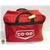 Image 1 : RED CO-OP DUFFLE BAG BLACK HANDLES