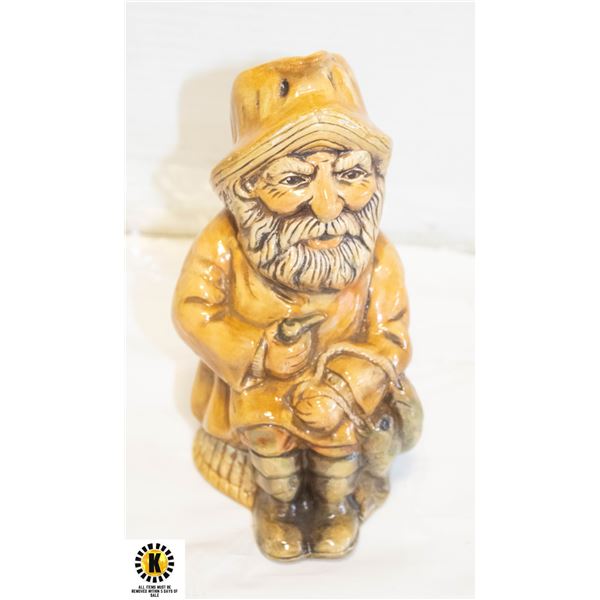 VINTAGE CERAMIC FISHERMAN FIGURINE