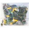 VINTAGE PLASTIC SOLDIERS ETC. -130PC