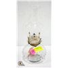 Image 1 : ANTIQUE CLEAR GLASS COAL OIL LAMP WITH GLOBE