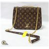 Image 1 : REPLICA LOUIS VUITTON PURSE *NEVER USED*