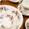 Image 2 : ROYAL ALBERT "LAVENDER ROSE" 31PC ASSORTED CHINA-