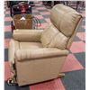 Image 2 : BEIGE LEATHER RECLINER CHAIR