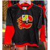 Image 1 : CALGARY FLAMES KIDS LONGSLEEVE HOODED SHIRT