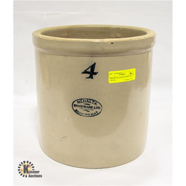 MEDALTA 4 GALLON CROCK NO CRACKS