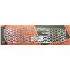 Image 1 : ALUMINIUM GRILLE 99-2002 GMC SIERRA, 2000-2006