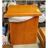 Image 1 : WOODEN LIDDED WASTE BASKET