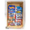 Image 1 : 10PK OF OF MATCHBOX & 8 HOTWHEELS CARS