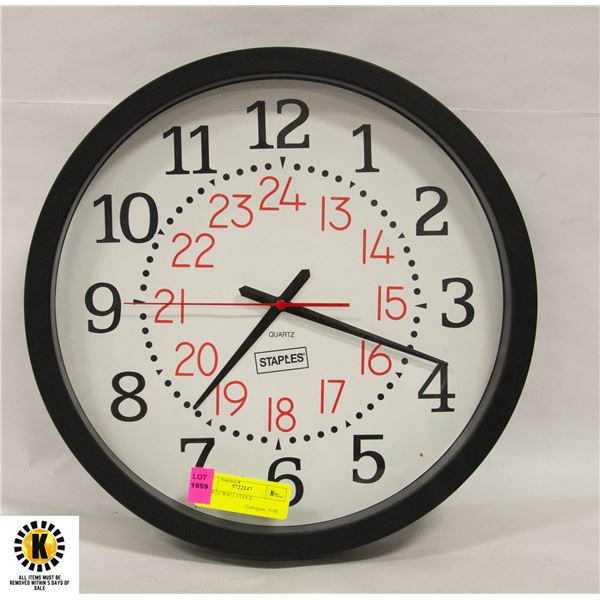 QUARTZ WALL CLOCK