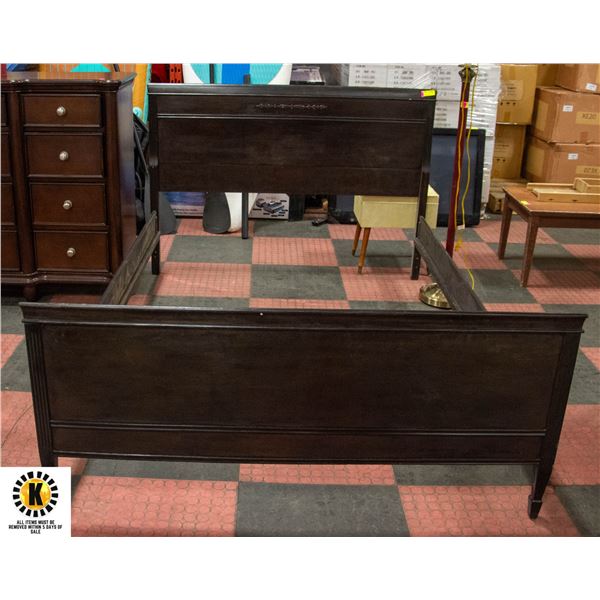 VINTAGE WOOD DOUBLE BEDFRAME