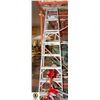 Image 1 : 8 FOOT ALUMINUM STEP-LADDER WITH TOP