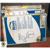 Image 1 : BEMIS TOILET SEATS LOT OF 3
