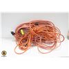 Image 1 : 2 EXTENSION CORDS