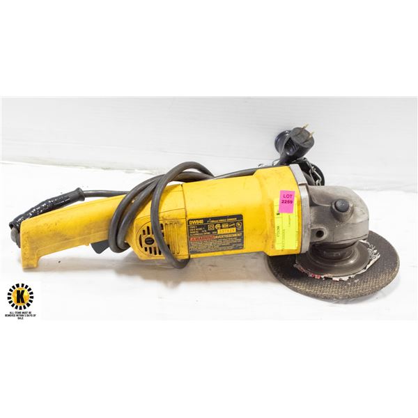 DEWALT GRINDER