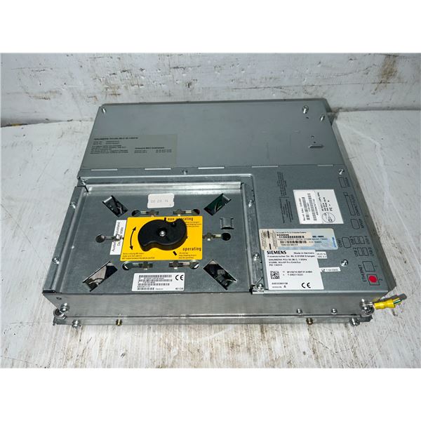 Siemens #6FC5247-0AF08-4AA0 / #6FC5210-0DF31-2AB0 Controller