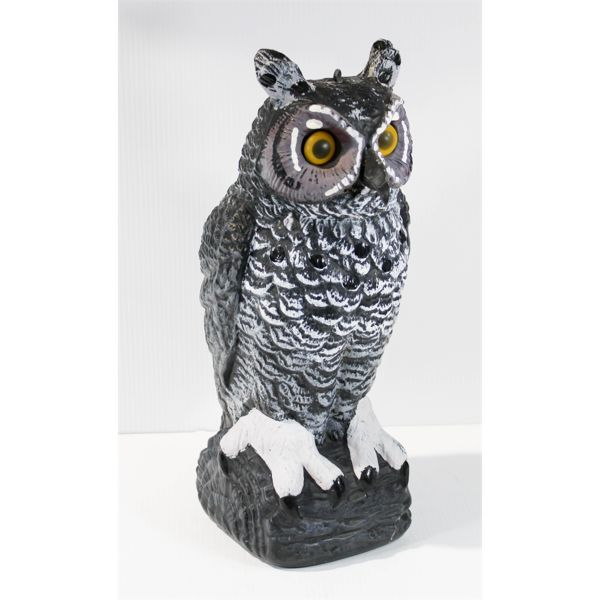 OWL "SCARE CROW" WITH HEAVY BASE