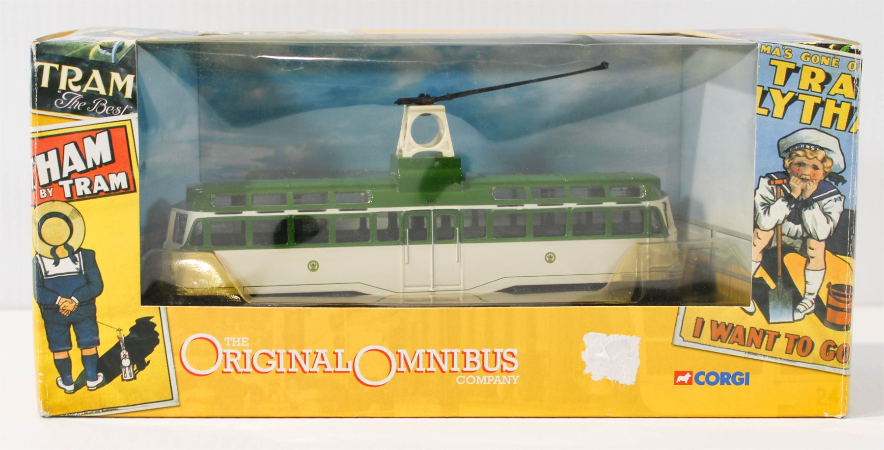 1:76 SCALE BRUSH RAILCOACH BLACKPOOL TRANSPORT