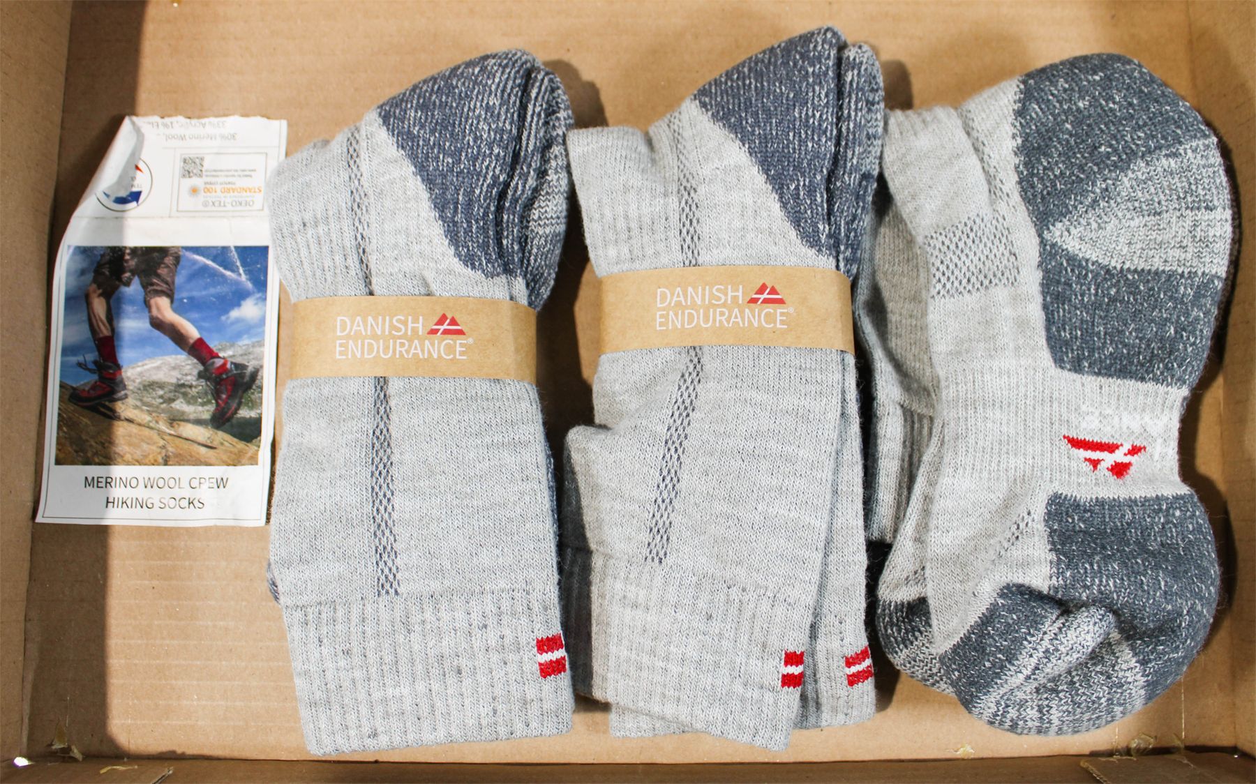 3 PAIRS OF MERINO WOOL CREW HIKING SOCKS