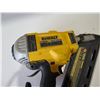 Image 2 : DeWalt DCN692 Framing Nailer