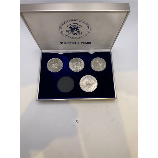 4x Klondike Dollars Set