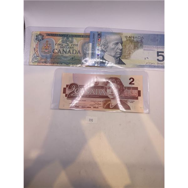 Canadian Banknotes ( 1x 1979 $5, 1x 2006 $5, 1x 1986 $2)