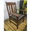 Image 2 : vintage wooden chair