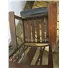Image 4 : vintage wooden chair