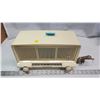 Image 1 : 1958 White "Viking" radio - Model: RM290R - with phone outlet