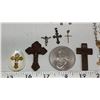 Image 2 : Collection of vintage crosses, and religious jewelry