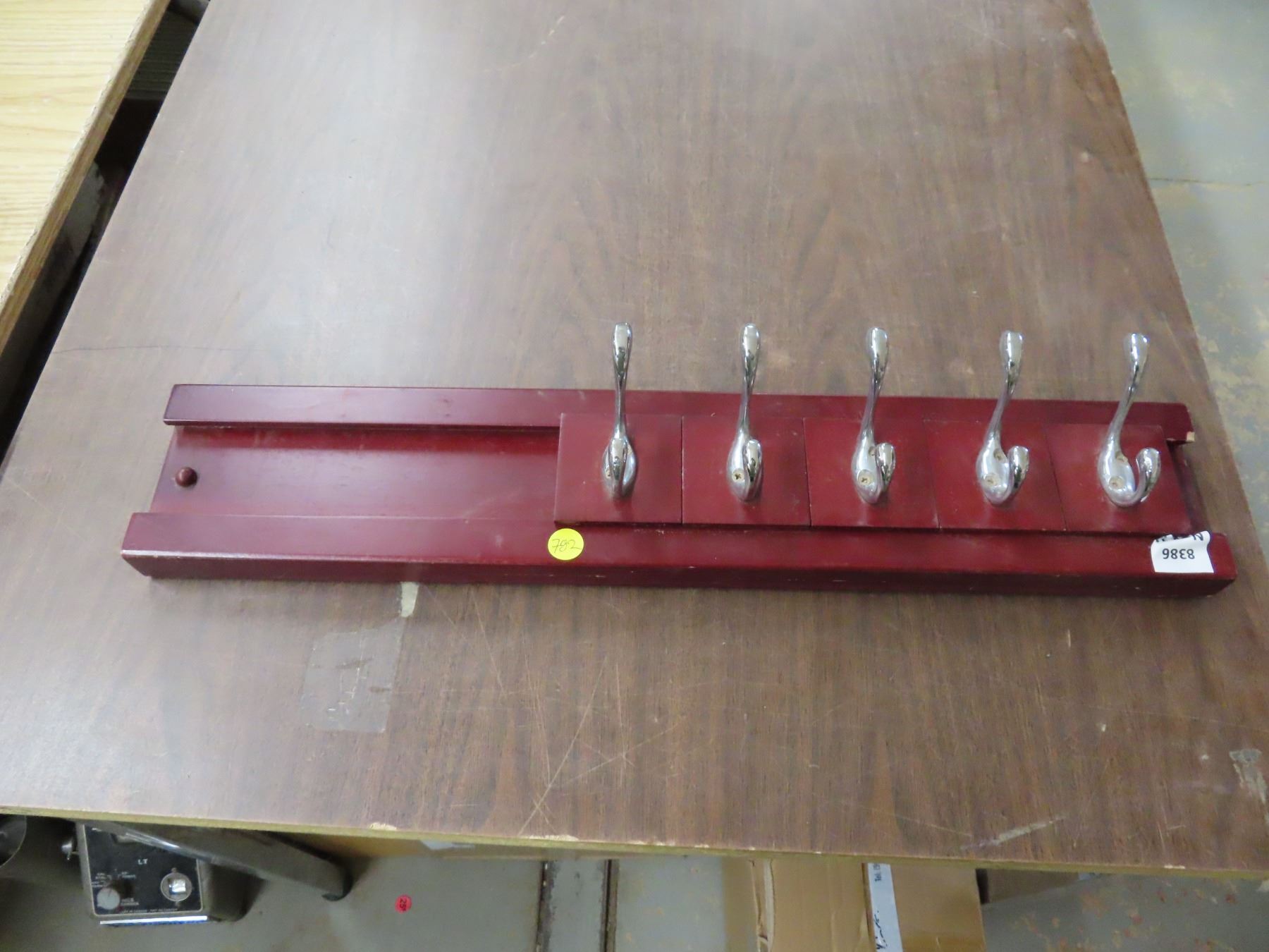 Wall Mount - Coat Rack - Adjustable Hangers - Schmalz Auctions