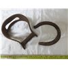 Image 2 : vintage horse shoe and stirrup