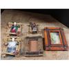 Image 1 : 5 x Various Size Picture Frames