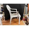 Image 2 : 2 x White Plastic Lawn Chair