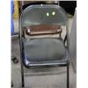 Image 1 : BLACK FOLDING CHAIR