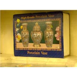 PORCELAIN VASE SET