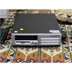COMPAQ PENTIUM 4 COMPUTER