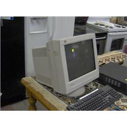 17" FS VIEW SONIC MONITOR