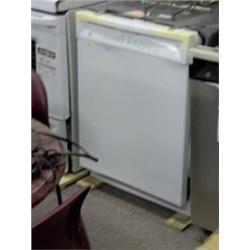 GE DISHWASHER DAMAGED