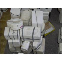 CERAMIC MOLDS APPROX.. 25 PIECES