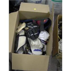 BOX MISC SPORT EQUIPMENT